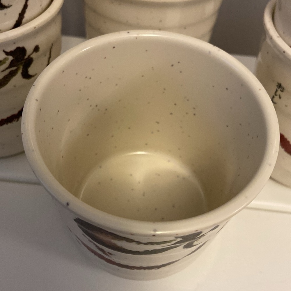 Cups - Picture 3 of 5